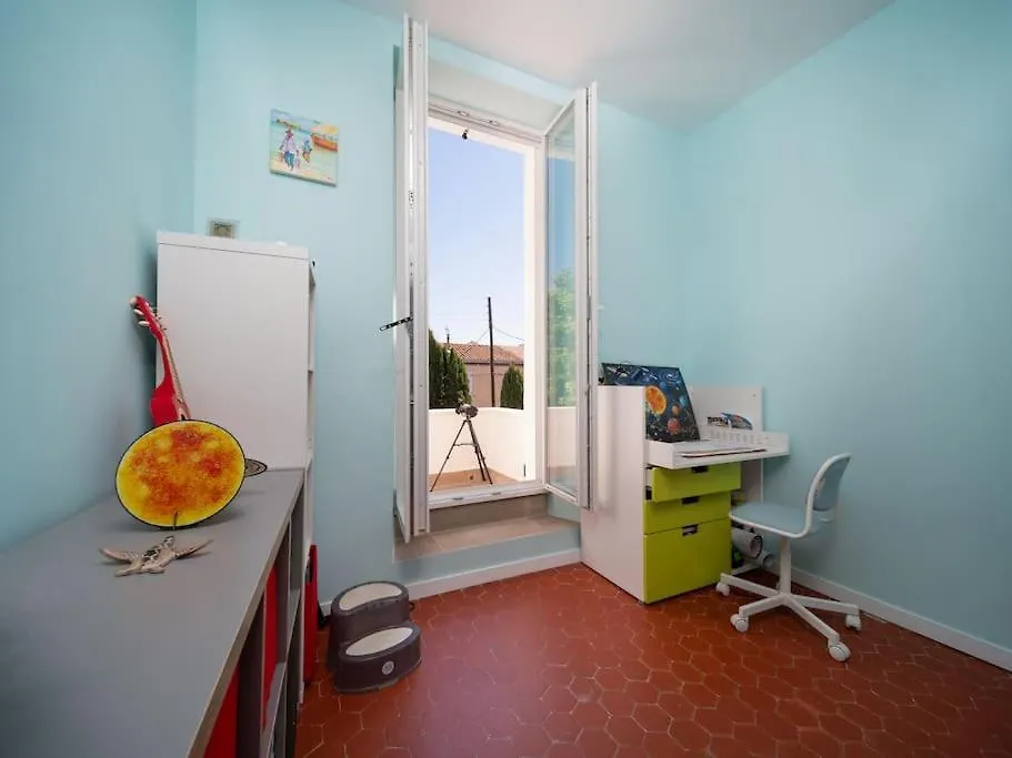 מרסיי Maison Air Conditionne, Piscine, Quartier Calme Proche Des Plages 0*,  צרפת